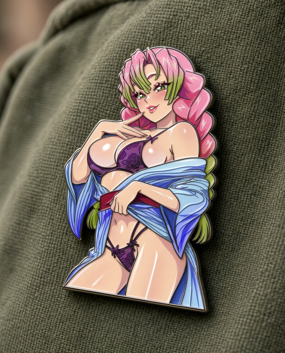 Mitsuri Lingere Pin